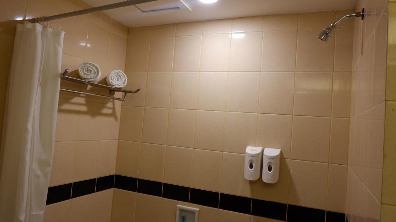 Arnava Hotel Senen 雅加达 外观 照片