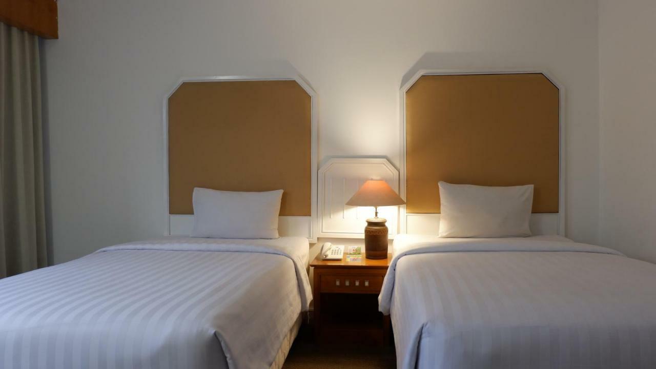 Arnava Hotel Senen 雅加达 外观 照片
